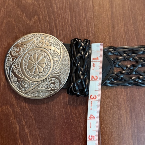 Lane Bryant Braided Genuine Bonded  Leather Silver Metal Belt Size 26/28 or 4X - Picture 7 of 10